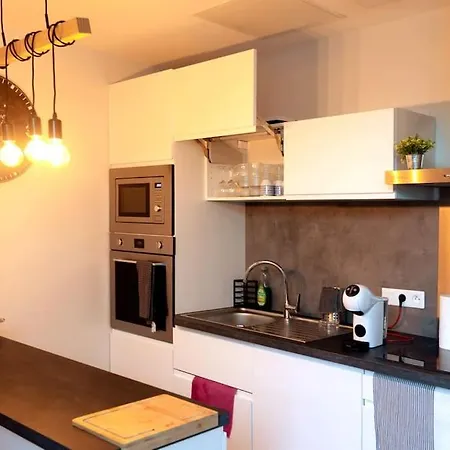 Maison Proche Centre Historique Holiday home *